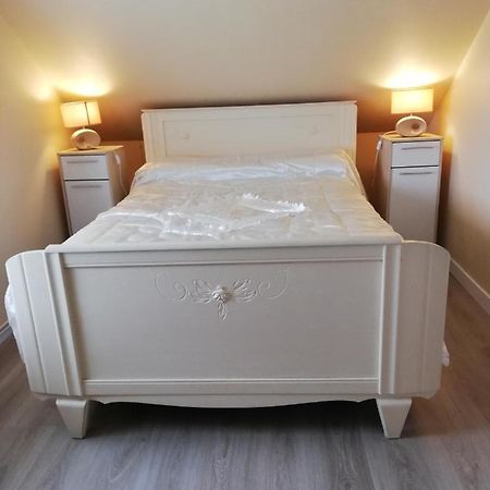 Gite Du Roudour Villa Begard Bagian luar foto